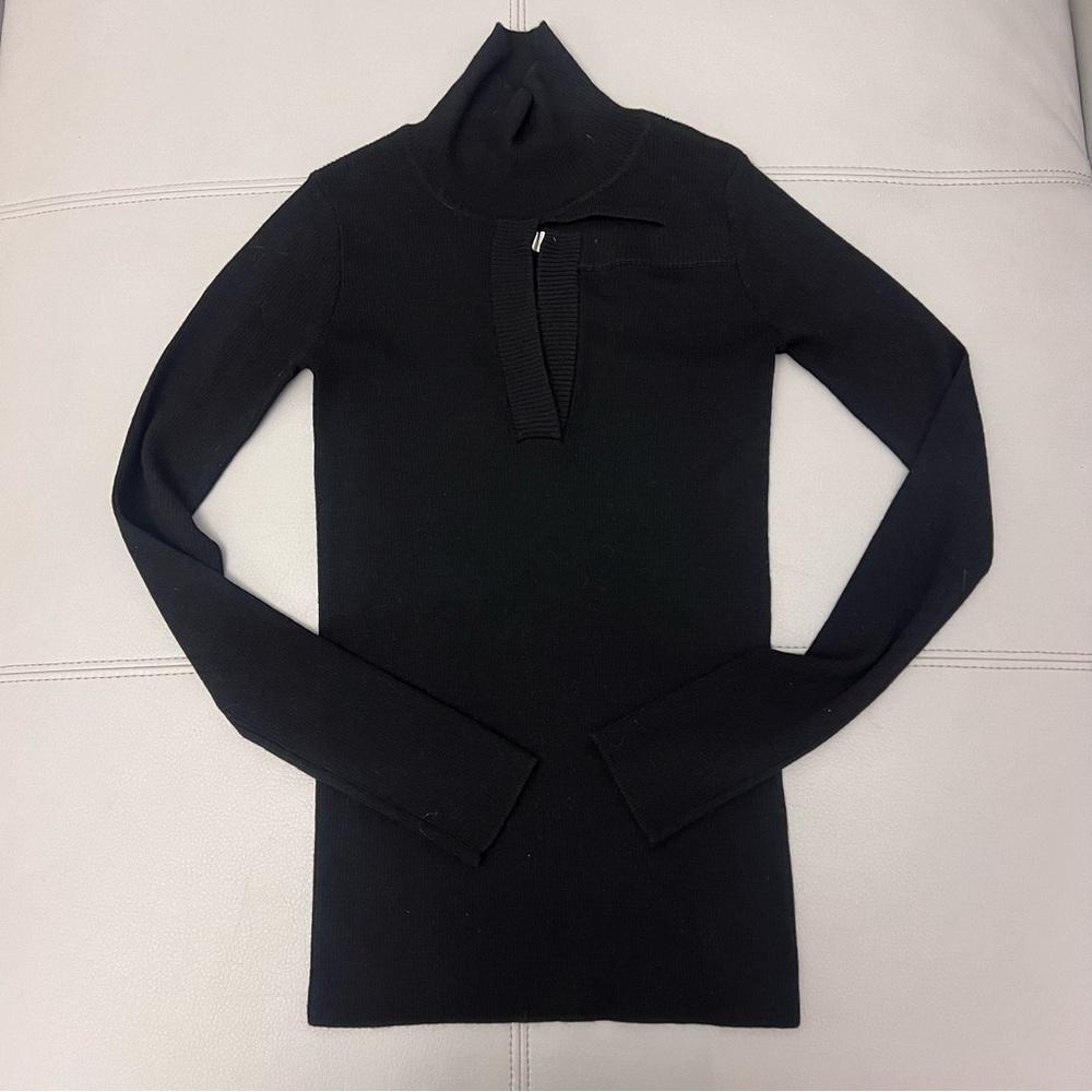 M24 RARE‎ Christopher Kane Ladies Black Cutout Front Sweater Minimal S Roll Neck